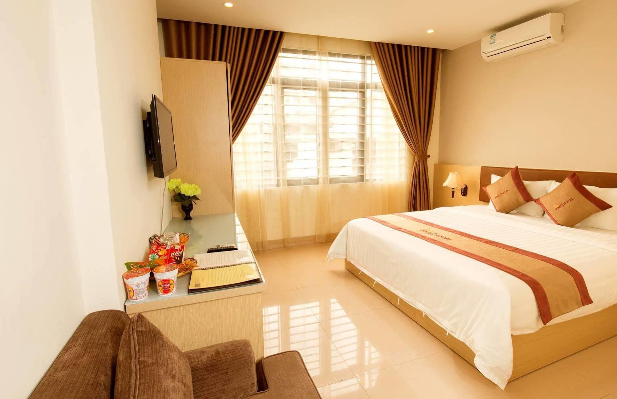 Times Hotel Hoan Cau Ханой Екстериор снимка
